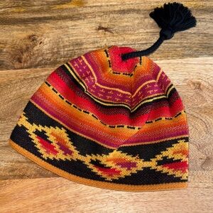 Patagonia Vintage (2000) Medium Adult unisex Peruvian style Beanie Orange, black